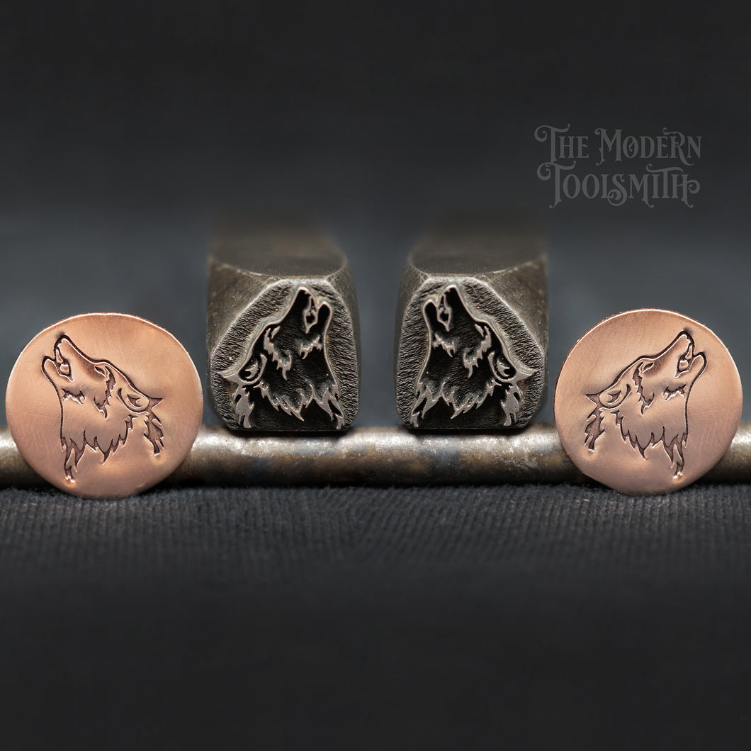 Xtra Large Howling Wolf Head; SET