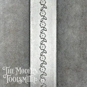 Simple Flower and Leaf Ring Band Texture Plate - RB09