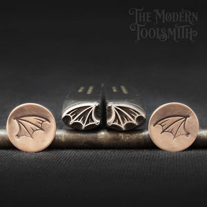 Large Bat Wing (SET)
