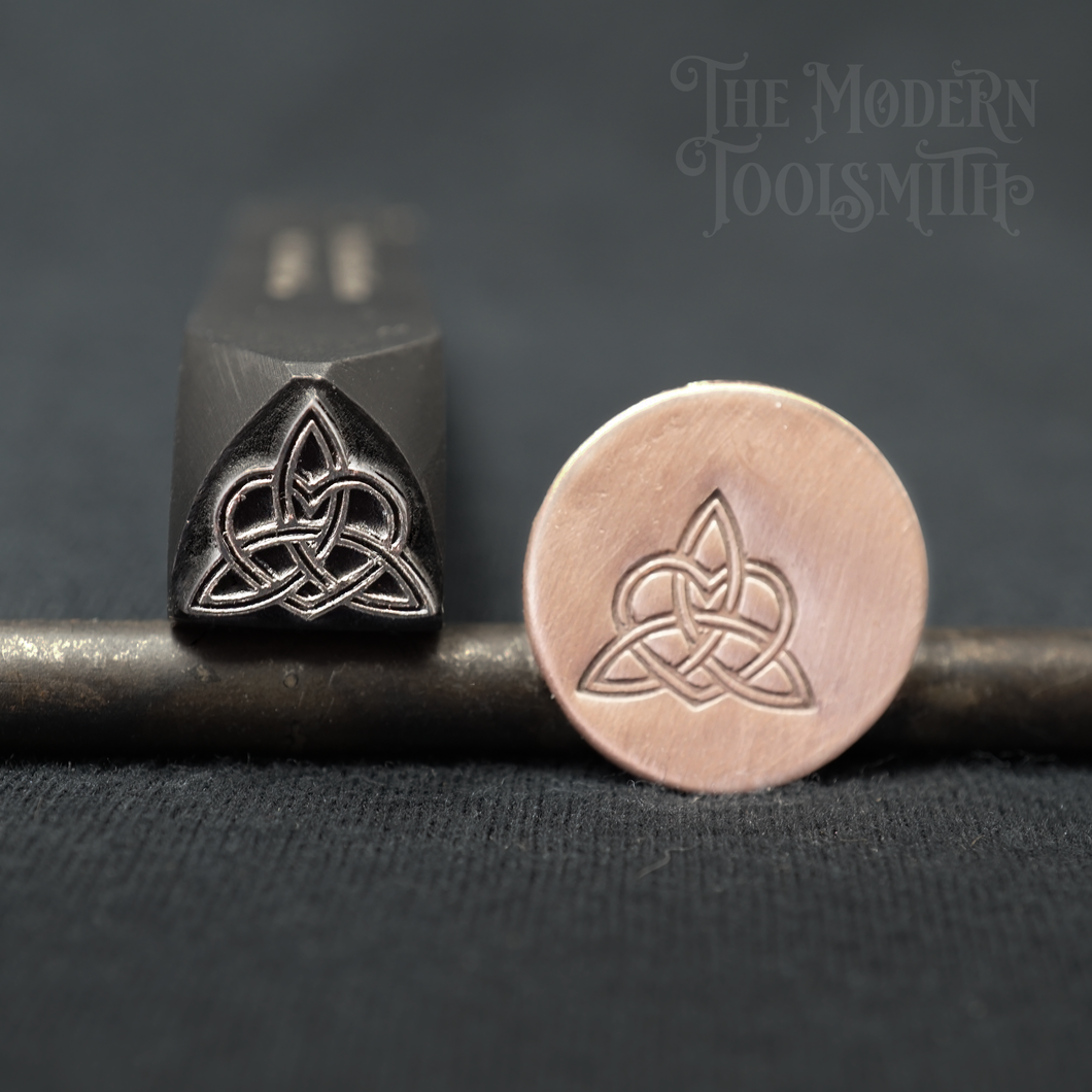 Celtic Triquetra Heart (Love Knot)