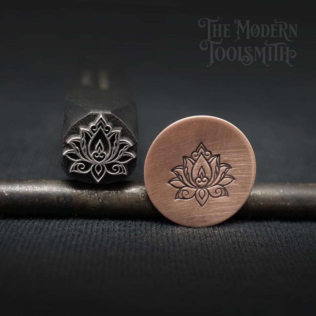 Large Fancy Lotus
